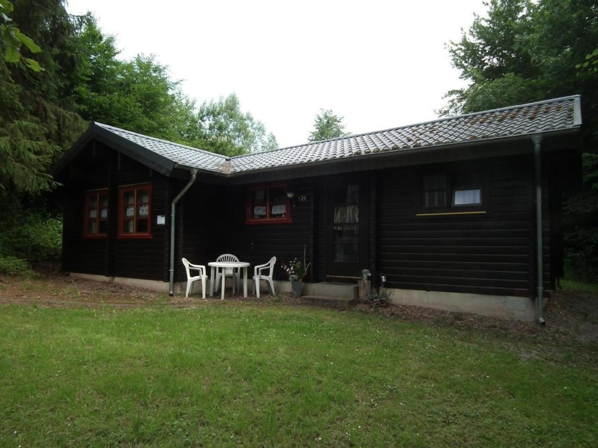 Wunderschoenes Ferienhaus Am Waldrand Villa Bad Arolsen Bagian luar foto