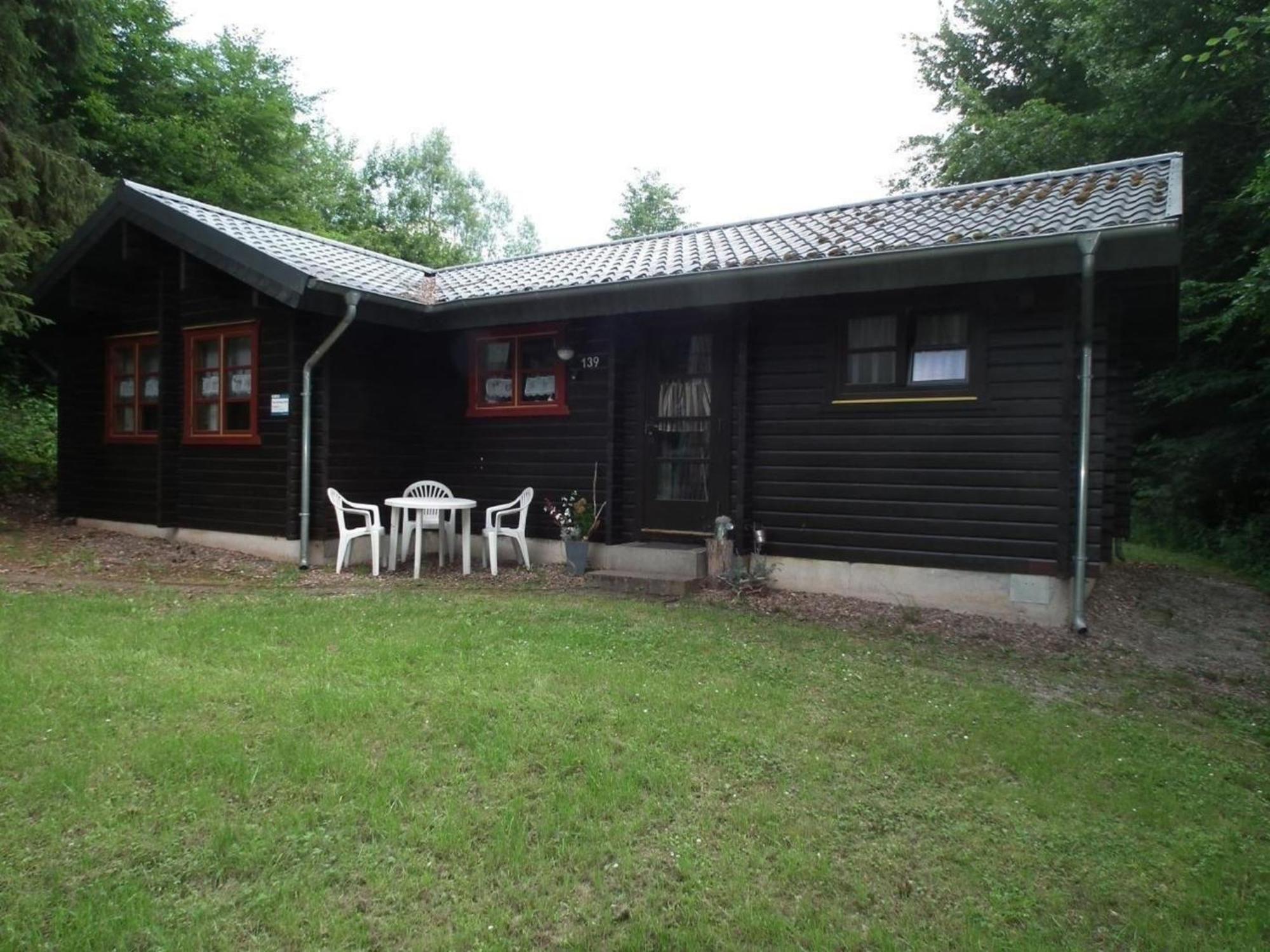 Wunderschoenes Ferienhaus Am Waldrand Villa Bad Arolsen Bagian luar foto